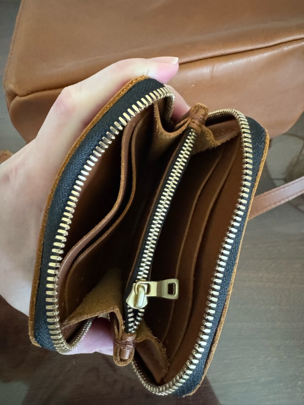 Butterfly Bucket Bag in Honey Leather Crossbody with Tassel and matching wallet - Picture 8 of 8